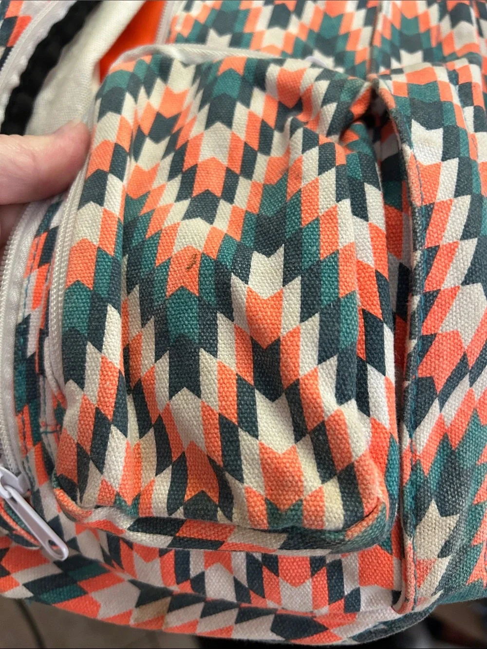 Kavu Chevron Sling Backpack in Coral, Teal & White With Wallet